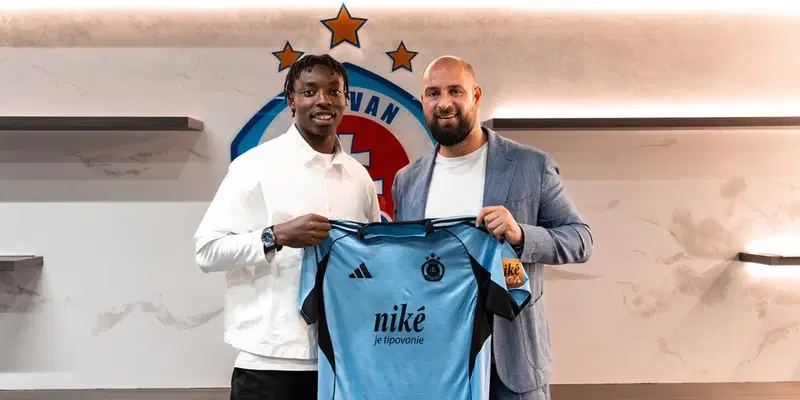 Mercato : un international guinéen le club entraîné par Yaya Touré